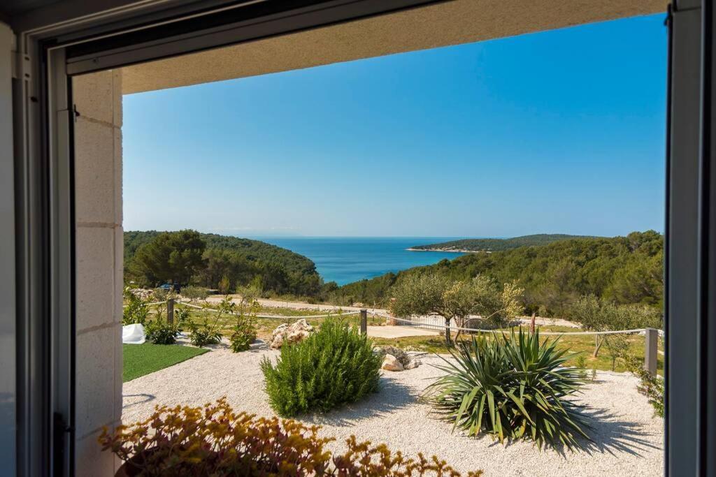 Isolated Paradise Adio Mare Milna Brac Milna (Brac) Exterior foto